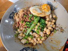 -丁丁猫重庆小面(徐州路店)