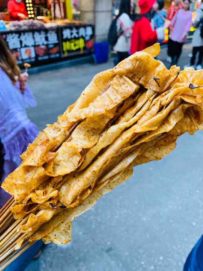 夺命豆皮-"好吃 还不错可以尝一尝 我买了的是豆皮和.