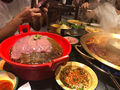 -王婆乔鲜鱼自助火锅(蜀汉路店)