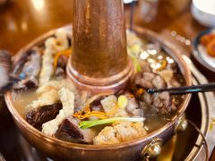 -岳记兴隆·青城腊排铜火锅(融创店)