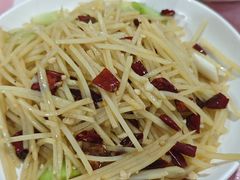 -洪霞餐馆