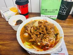 -小吴水煮(羊子巷无任何分店)