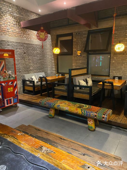 苹果树下艺术餐厅(宋庄店)图片