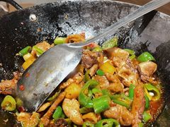 -聚鑫朋酸菜肥肠(文艺路口店)