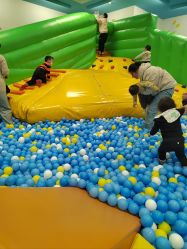 -莫莉幻想儿童乐园(武汉经开永旺店)