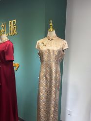 -禾米旗袍妈妈装礼服定制(嘉业国贸店)