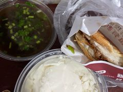 -胡氏老财豆腐脑(圣荣店)