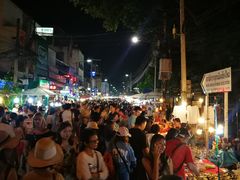 -周日夜市