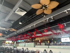 -大头虾越式风味餐厅(光明广场店)