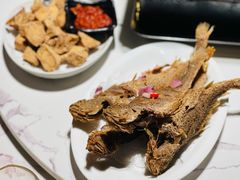 小黄鱼-聚汇三少·龙虾·中餐厅(莫邪路新天地店)