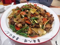 -鲁南仔·滕州炒鸡(经三路店)