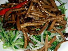 -新大咀港式茶餐厅(宝山万达店)