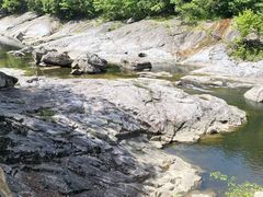 -燕子河大峡谷天坑仙境