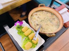 -港迹·鲜围煮海鲜火锅(湖州时代广场店)