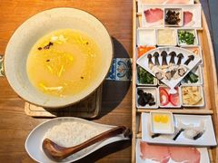-芸南道·过桥米线(昆明老街旗舰店)