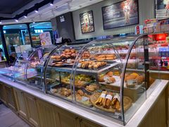 面包甜点陈列柜-巴黎贝甜(龙之梦购物中心虹口店)