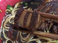 -小龙大肉面馆