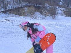 -亚布力新体委滑雪场