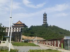 -鸡鸣山旅游风景区
