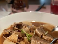 -新荣记(南京西路店)