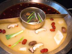 -九鼎轩脆毛肚火锅(商业街店)