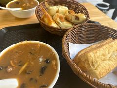 -穆彦华逍遥镇胡辣汤(岗坡路店)