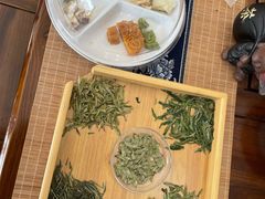 -浙茶集团狮峰·西湖龙井·杭州特产(莫干山路专卖店)