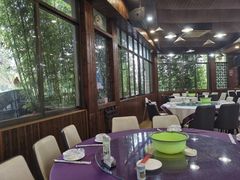 -绿雅居原生态农庄(小涌店)