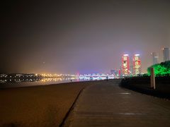 -鼓歌海鲜舫·手抓海鲜(大学城店)