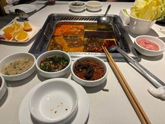 -海底捞火锅(长宁路龙之梦店)