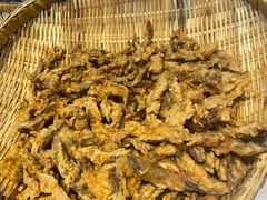 油炸小鱼-肖炮现炸酥肉(解放碑店)