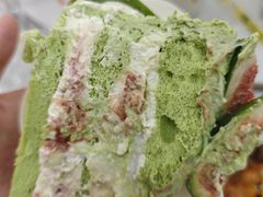 -山与蓝·轻糖鲜果蛋糕(勒泰店)
