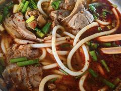 秘制红烧羊肉粉-张家羊肉汤粉小吃店