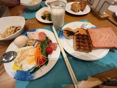 -亚龙湾希尔顿自助餐厅·海鲜·烧烤·沙滩BBQ·现场乐队