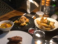 -MONICH牛排融合餐厅(和义大道购物中心店)