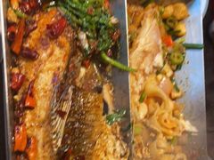 -鸣记脆皮烤鱼·海鲜烤鱼(亿合城店)