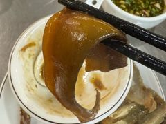 -胡须佬鸡煲四季火锅店(石厦西村直营店)