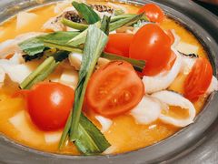 版纳野果酸汤黑鱼-云海肴·汽锅鸡·云南代表菜(美罗城店)