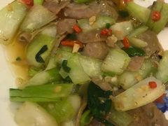 -客家大院·非遗赣南客家菜(郁孤台店)