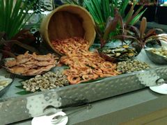 -海口绿发希尔顿酒店-田园汇自助餐·三文鱼·海鲜