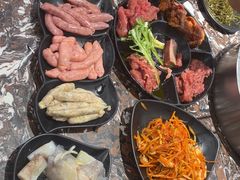 -啊美丽炭火烤肉(滑翔一店)