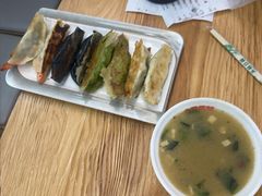 -众品老方子锅贴甜沫(李村店)