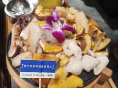 -一朵菌·野生菌探索家火锅(南亚店)
