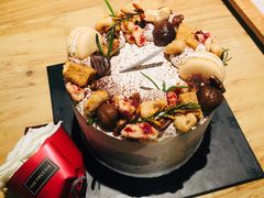 -小苍兰风铃草·礼物蛋糕(沈阳店)