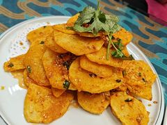 -三江源美食城