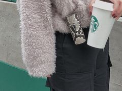 -星巴克(红房子店)