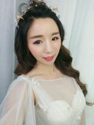 -艾米丽婚纱礼服