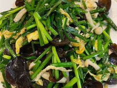 -鑫渔港海鲜本地菜·山海关浑锅(东戴河店)