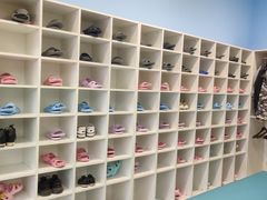 -蓝旗亲子游泳(范湖万达广场店)