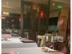 -龙门阵茶屋川菜馆(武康路店)
